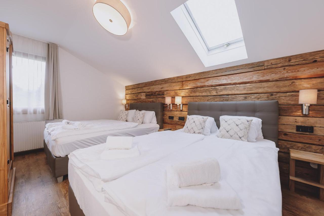 צל-אם-זי Chalet Badia By We Rent, Summercard Included מראה חיצוני תמונה